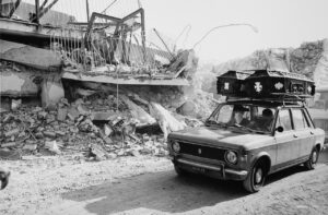 Sisma80, il terremoto raccontato dalla grande fotografia